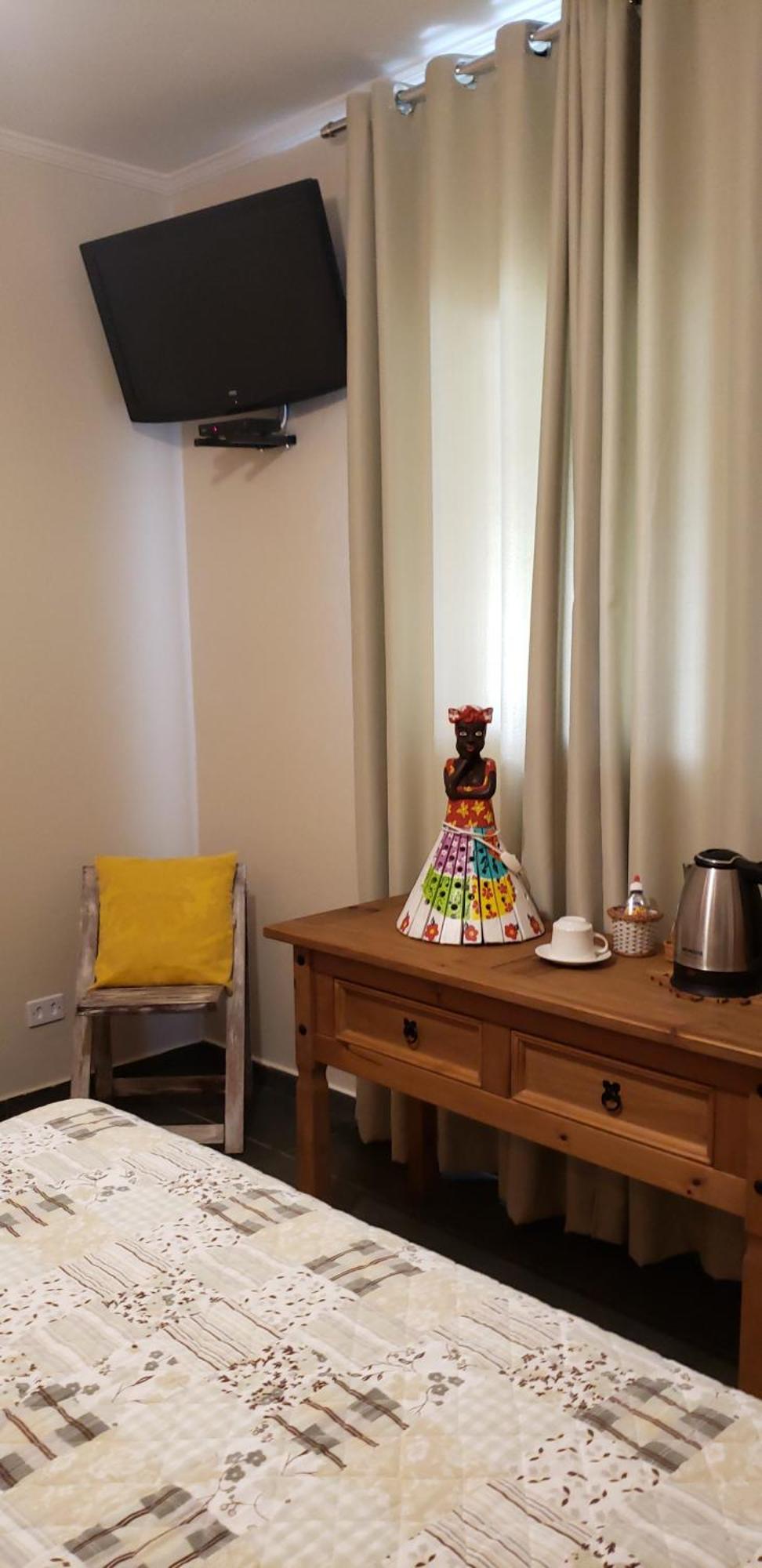 Suites Ambiente Familiar -Prox Do Thermas Aguas de Sao Pedro Room photo